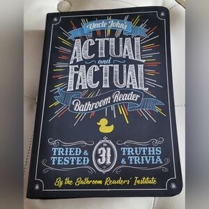 ✨️2 For $15✨️ Uncle John's Actual and Factual Bathroom Reader